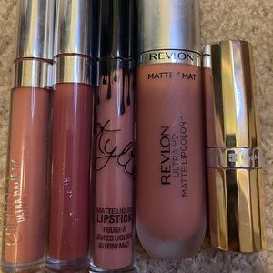 5 Lipsticks
